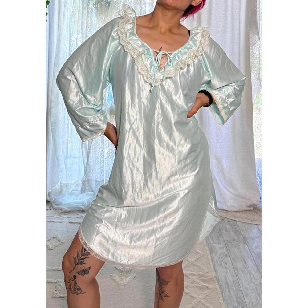 Vintage Baby Blue Satin Nightgown with Lace Trim – Apostrophe by Sears-M